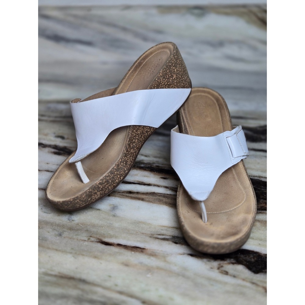 Clarks Artisan Womens White Leather Thong Cork Wedge Sandals 11